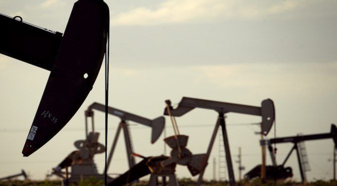 EU está muy cerca de convertirse en el principal productos de petróleo del mundo gracias al fracking (Sin Embargo)