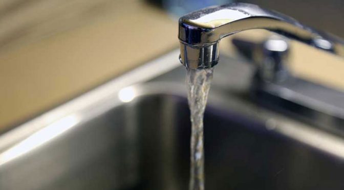 Congreso busca definir incremento al agua… por 3ª vez (Pulso)