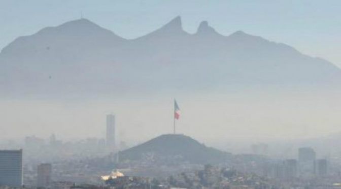 Demandan ONG acciones contundentes para mejorar la calidad del aire en Monterrey (Greenpeace México)