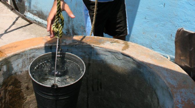 Guanajuato: Estudiantes de UG descubren relación entre agua contaminada por fluoruro y bajo coeficiente intelectual (Zona Franca)