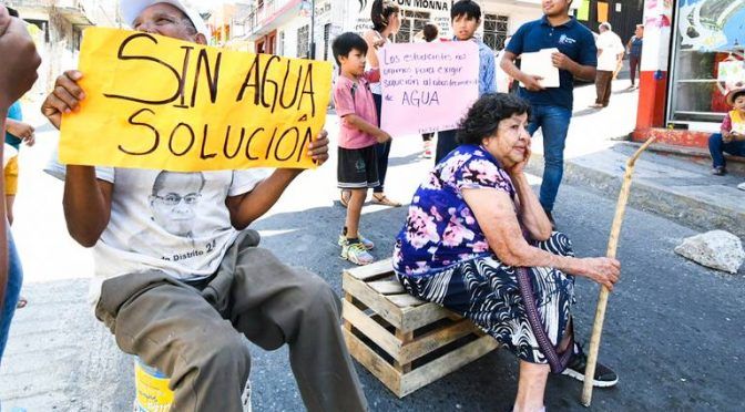 Guerrero: Sigen protestas por desabasto de agua (El Sol de Acapulco)