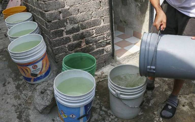 Veracruz: En Pánuco hacen fila para acarrear agua en cubetas y garrafas (Milenio) – Agua.org.mx