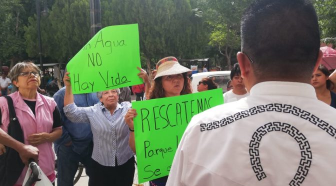 Durango: Otra vez, se manifiestan por falta de agua en Lerdo (Milenio)