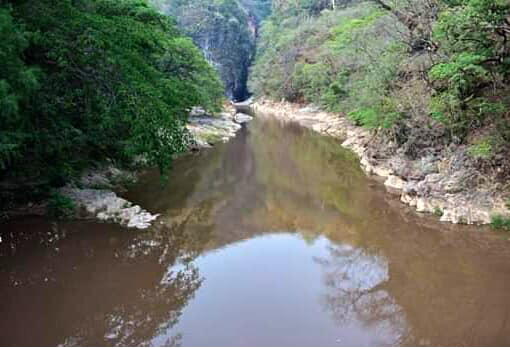 Oaxaca: Independencia Itundujia denuncian contaminación de río Puerta (ADN Sureste)