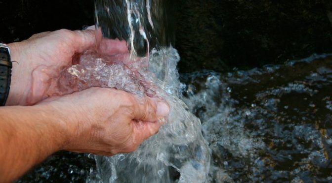 Sonora: apoyan con agua a 18 invasiones (El Imparcial)