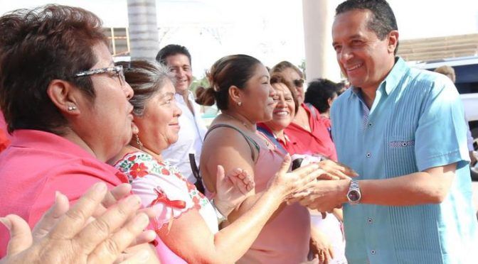 Quintana Roo: Fortalece gobernador servicios hidráulicos (Novedades Quintana Roo)