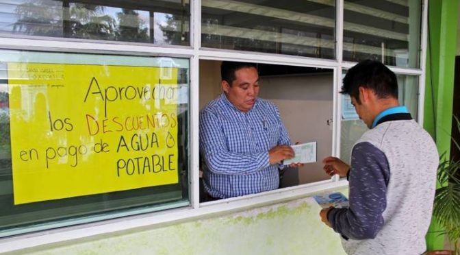 Tlaxcala: en Xiloxoxtla arranca campaña de descuento de agua potable (E-Consulta)