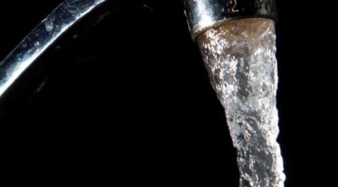 Nitratos en agua potable podrían provocar miles de casos de cáncer (adn40)