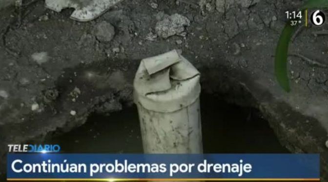 Juárez: Permanece fuga de aguas negras en la colonia Coahuila (Multimedios)