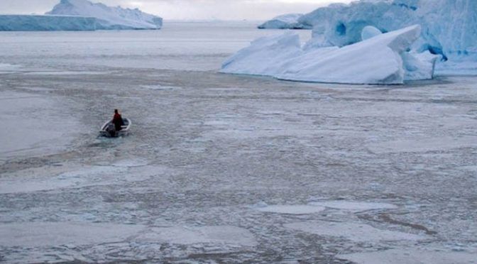La imagen viral que muestra un inusual deshielo en Groenlandia (La Voz)