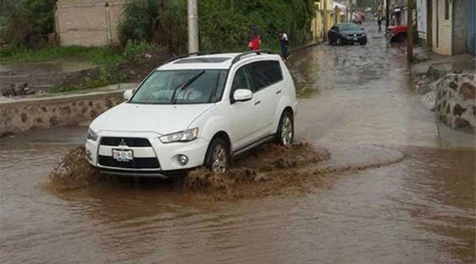 Puebla: Rebasada capacidad del colector pluvial de Tehuacán (MILENIO)