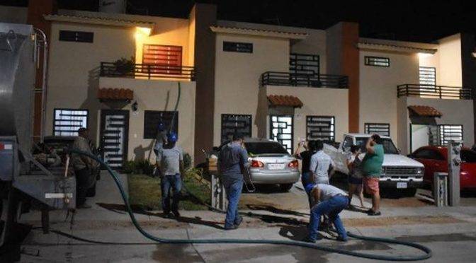 Sinaloa: Persiste desabasto de agua en colonias y hoteles de Mazatlán (El Sol de Mazatlán)