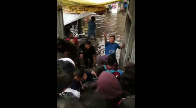 CDMX: Intensas lluvias provocan inundaciones en calzado Zaragoza; activan alerta amarilla (Reporte Índigo)