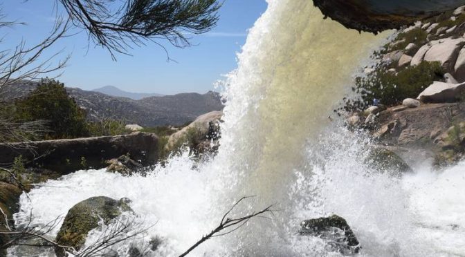 Río Colorado: Venden millones de litros de agua del valle a la costa (La voz de la frontera)