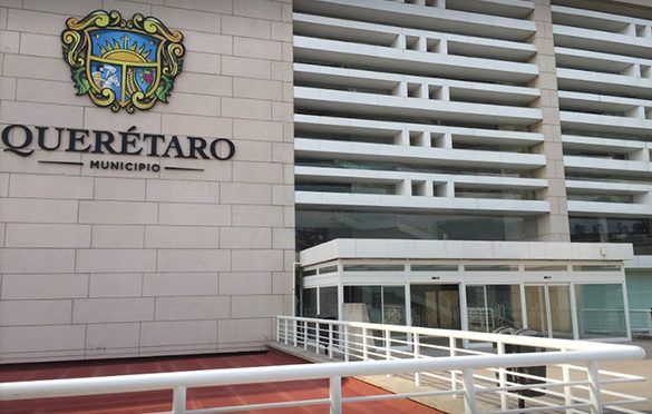 Querétaro: Ahorrarán 2.5 mdp por dejar de comprar botellas de agua (AM Querétaro)