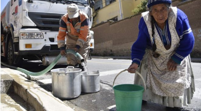 2 mil 100 millones de personas viven sin agua potable en sus hogares, ONU (Almomento)
