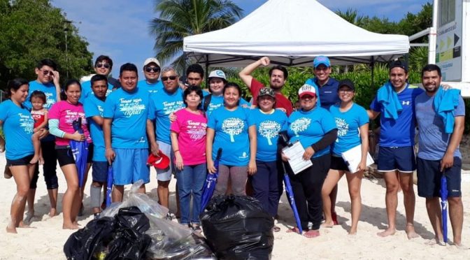 Se suma Aguakan a limpieza de playas en Quintana Roo (Palco Quintanarroense)