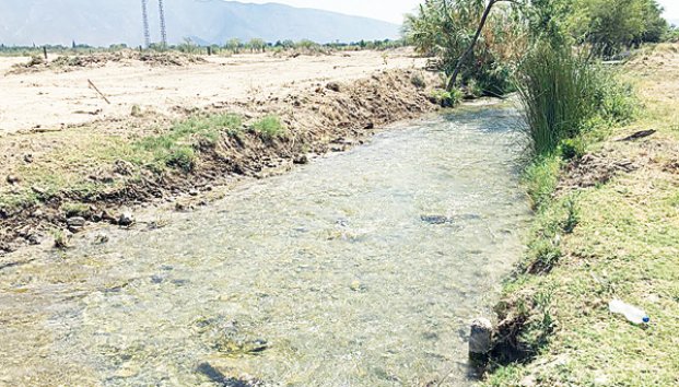 Coahuila: La mitad del agua de Cuatro Ciénegas se pierde por canal de Saca Salada (20 Minutos)