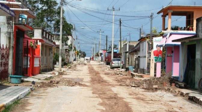 Quintana Roo: Invertirá CAPA en ampliación de drenaje sanitario en Bacalar (Luces del Siglo)