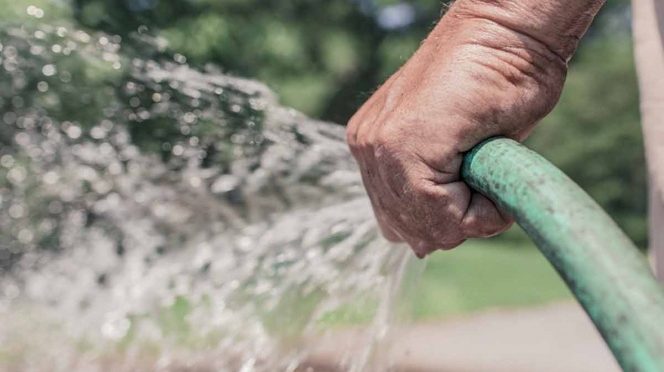 CDMX: Analizan subir tarifas de agua en zonas residenciales (Excelsior)