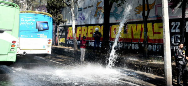 Se desperdicia 40% de agua por fugas en la CdMx: Sacmex (Aristegui Noticias)