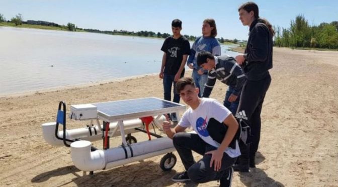 Argentina: Un joven entrerriano desarrolló un drone acuático para luchar contra la contaminación (APFD)