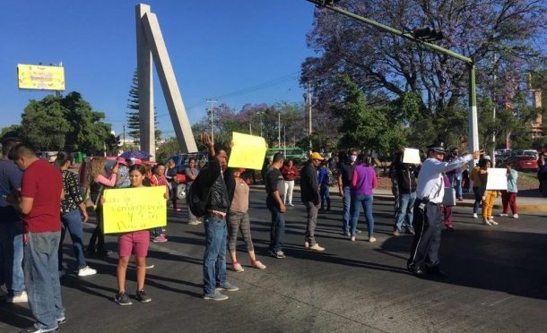Jalisco: Realizan bloqueos ante falta de agua (notisistema)