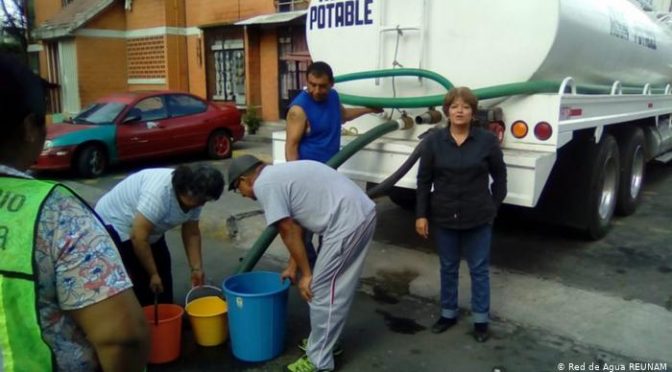 Agua y COVID-19 en América Latina: la falta de acceso al agua potable aumenta el riesgo de contagio (Deutsche Welle)