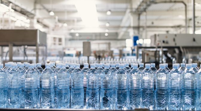 México: Agua Sta. María muestra su origen de manantial para diferenciarse en el mercado (Expansión)