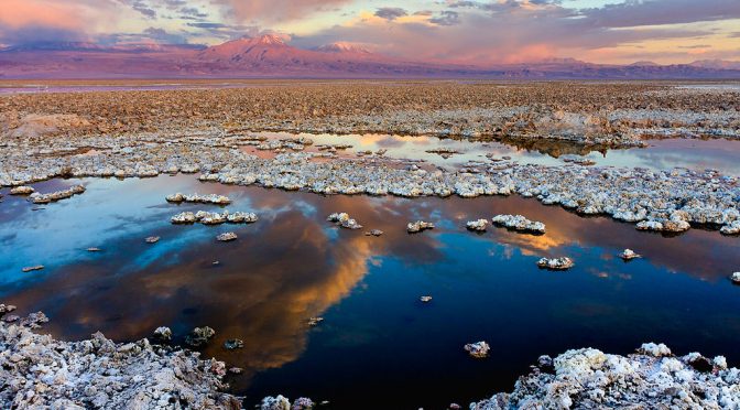 Chile: Juez ambiental chileno urge por estudio de agua en “frágil” Salar de Atacama (Info BAE)
