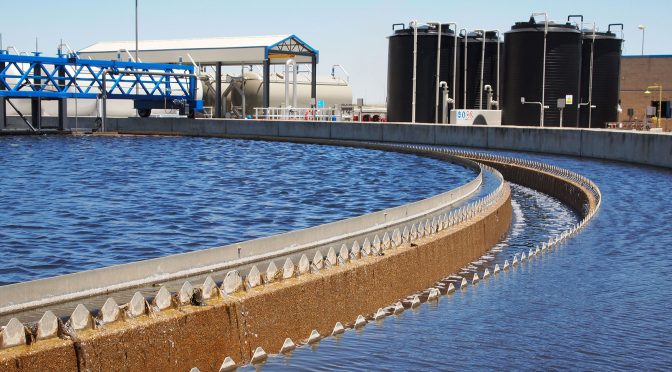 España: Acciona pone en marcha HigiA, un estudio para la detección precoz del COVID-19 en aguas residuales (Interempresas)