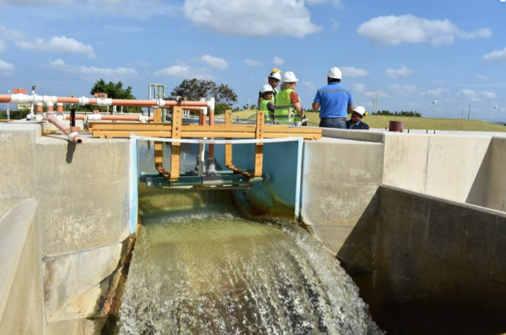Ecuador: La Empresa Pública del Agua no cubre todos sus gastos con autogestión (El Universo)