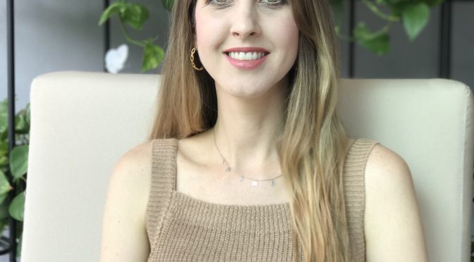 Oaxaca: La artista Andrea Molina hace equipo con fundación Somos Agua (Quién)