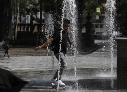 CDMX: Corte de agua por obras en el Cutzamala afectará a 5 millones de personas (La Jornada)