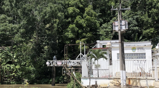 Veracruz: Pagan agua… ¡reciben lodo! (El Mundo)