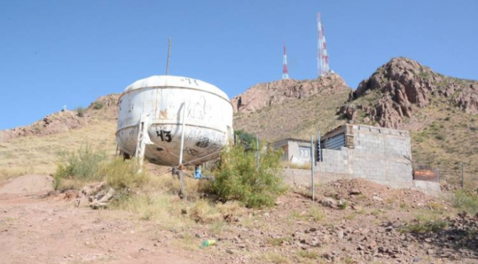 Chihuahua: Sin agua desde mayo, en la colonia Lealtad (El Heraldo de Chihuahua)