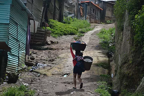 Guatemala: Convivir con el coronavirus sin agua potable (El Mundo)