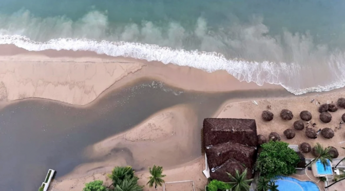 Guerrero: Reportan nueva descarga de aguas negras en bahía de Acapulco (El Universal)