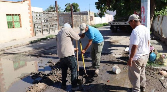 Coahuila: SIMAS atiende reportes por fugas de agua potable. (El Sol de la Laguna)