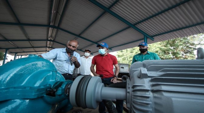 Comenzó a llegar el agua por tubería en las parroquias Cristo de Aranza y Manuel Dagnino de Maracaibo (vtv)