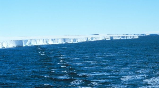 Antártida: Las banquisas antárticas serán presa fácil del agua de deshielo (La Jornada)