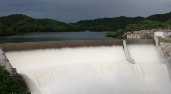 Sinaloa: Se normaliza vertimiento de agua en Presa Picachos (Noroeste)
