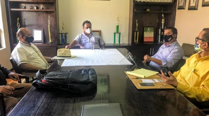 Baja California: Donarán ejidatarios predios para tanques de agua en Maneadero (El Imparcial)