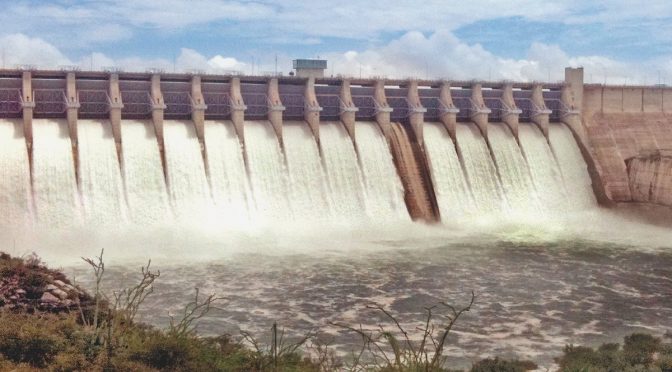 Chihuahua: “Corral falta a la verdad en conflicto de agua” (El Universal)