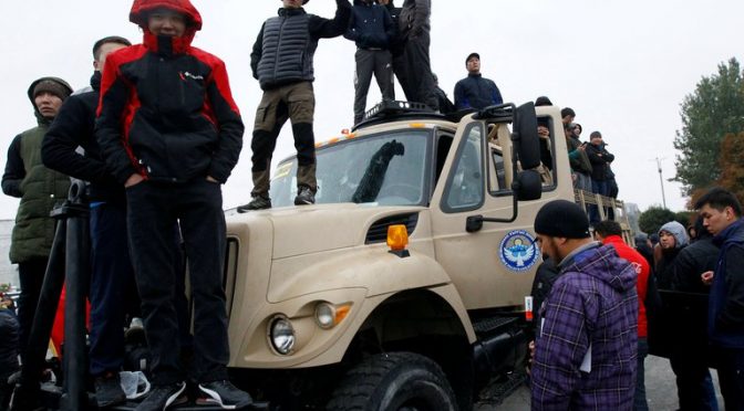 Agua, oro, una base rusa y una larga frontera con China: por qué importa el caos político en Kirguistán, el centro geopolítico de Asia (Infobae)