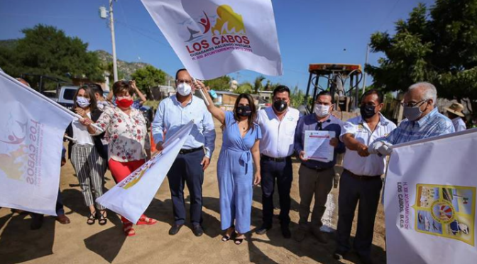 Baja California Sur: Inaugura alcaldesa Armida Castro obras para suministro de agua (El Sudcaliforniano)