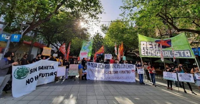 Mendoza se sumó a la acción plurinacional por la vida, los territorios y el agua (La izquierda diario)