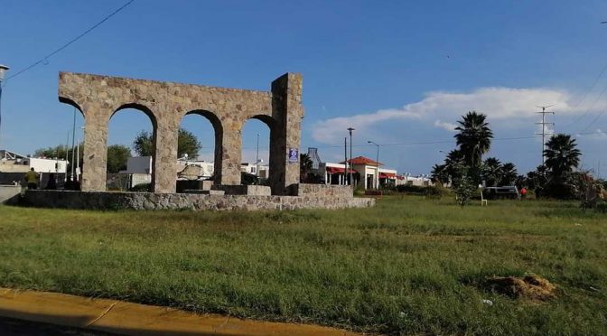 Jalisco: Habitantes de Los Cántaros se manifiestan por falta de agua (Milenio)