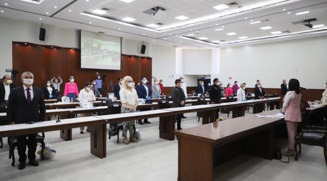 ¡Por fin! Diputados aprueban en comisiones dictamen para expedir la Ley de Fomento Apícola de Sinaloa (Viva la noticia)