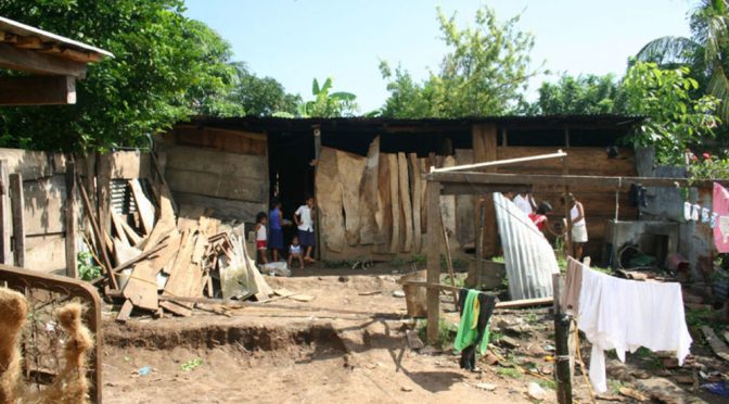 Latinoamérica: Cam­bio cli­má­ti­co au­men­ta­rá po­bre­za en la re­gión (Noticias ncc)